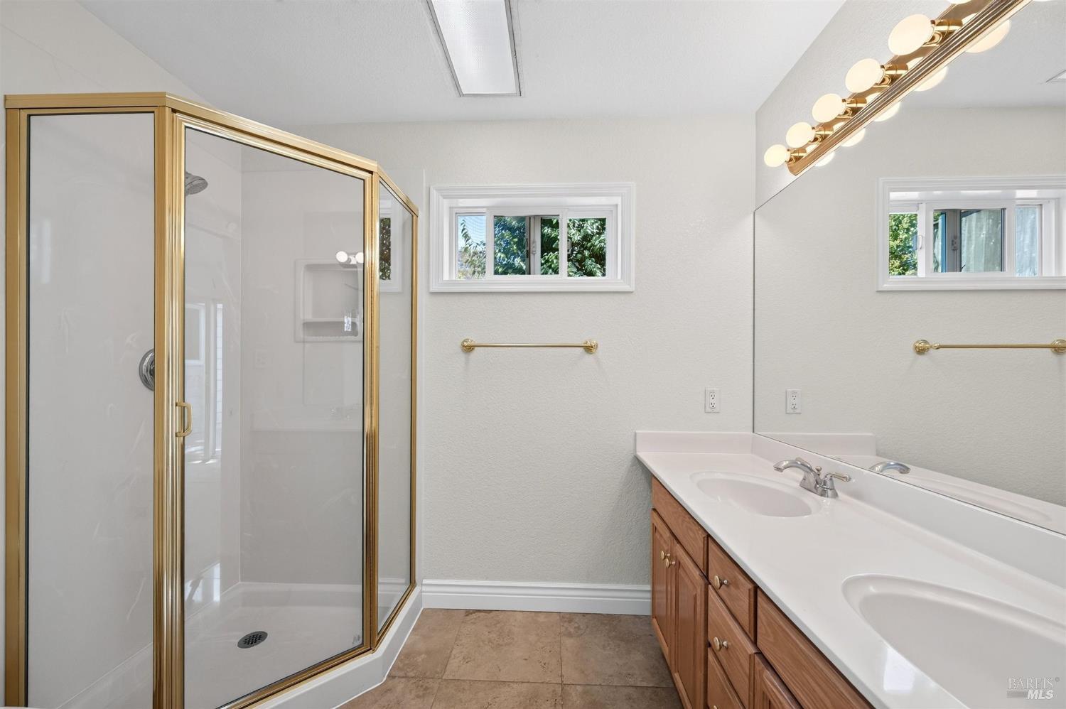 81 Buena Vista Benicia CA 94510