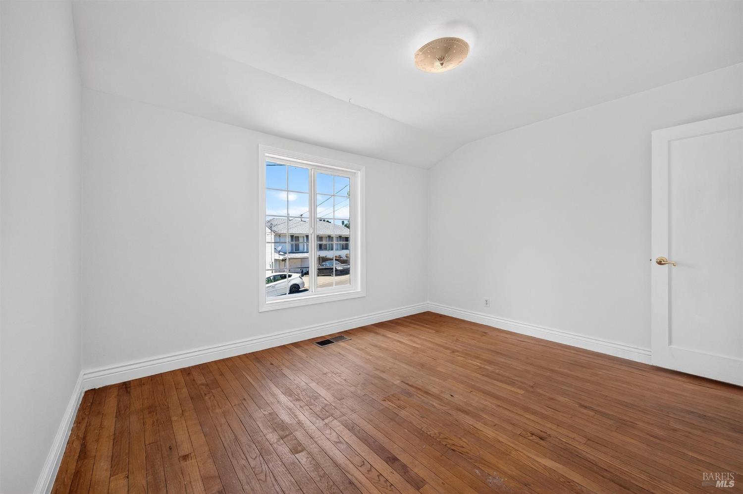 81 Buena Vista Benicia CA 94510