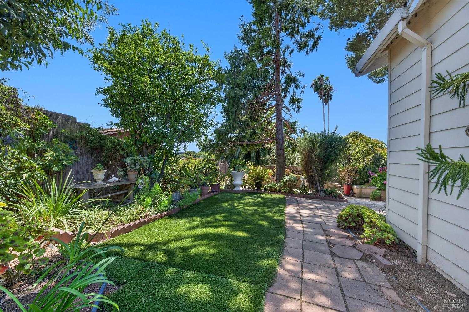 81 Buena Vista Benicia CA 94510