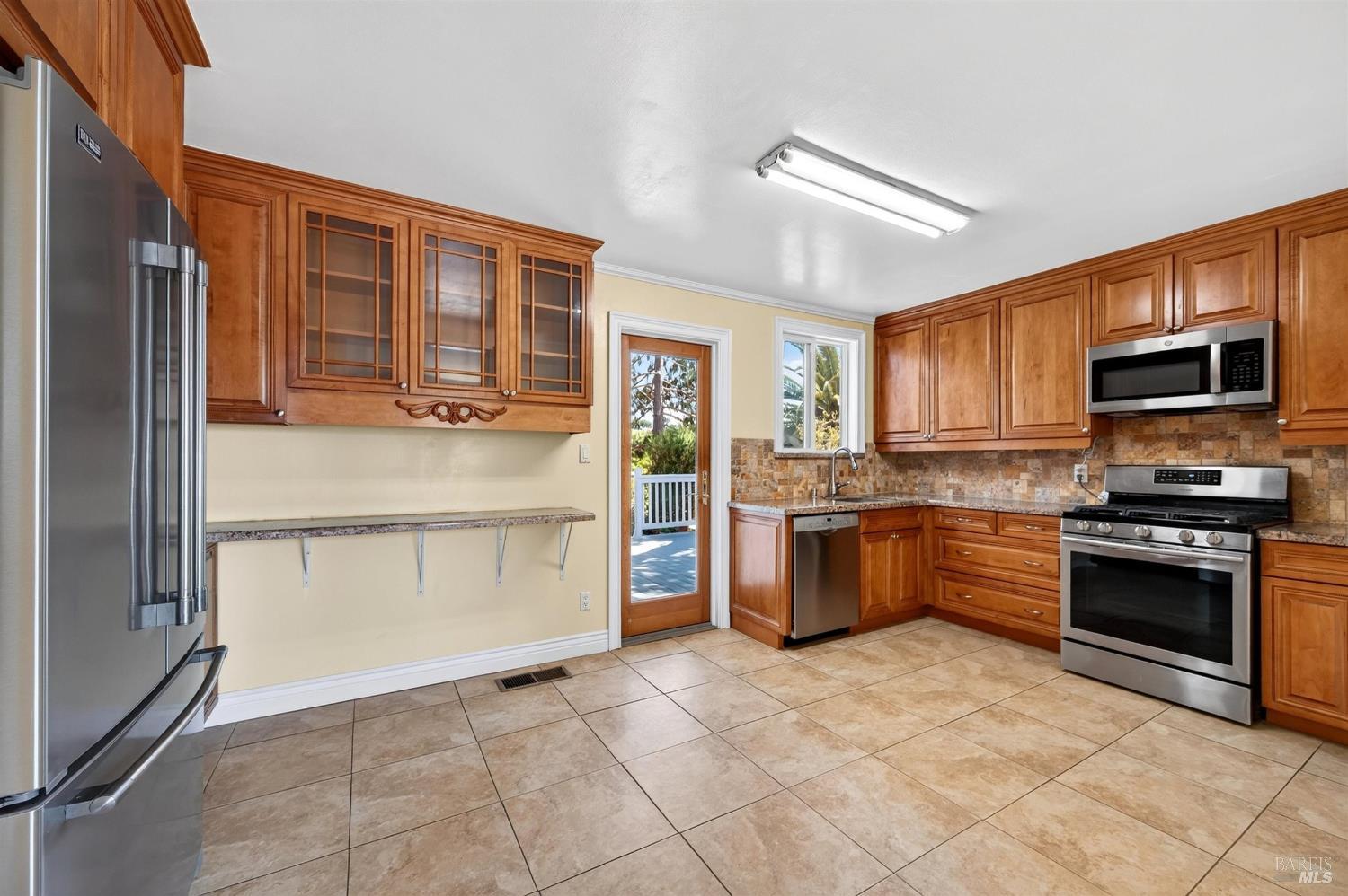 81 Buena Vista Benicia CA 94510