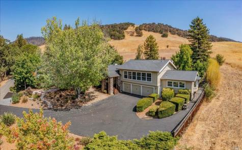595 Montclair Drive Santa Rosa CA 95409