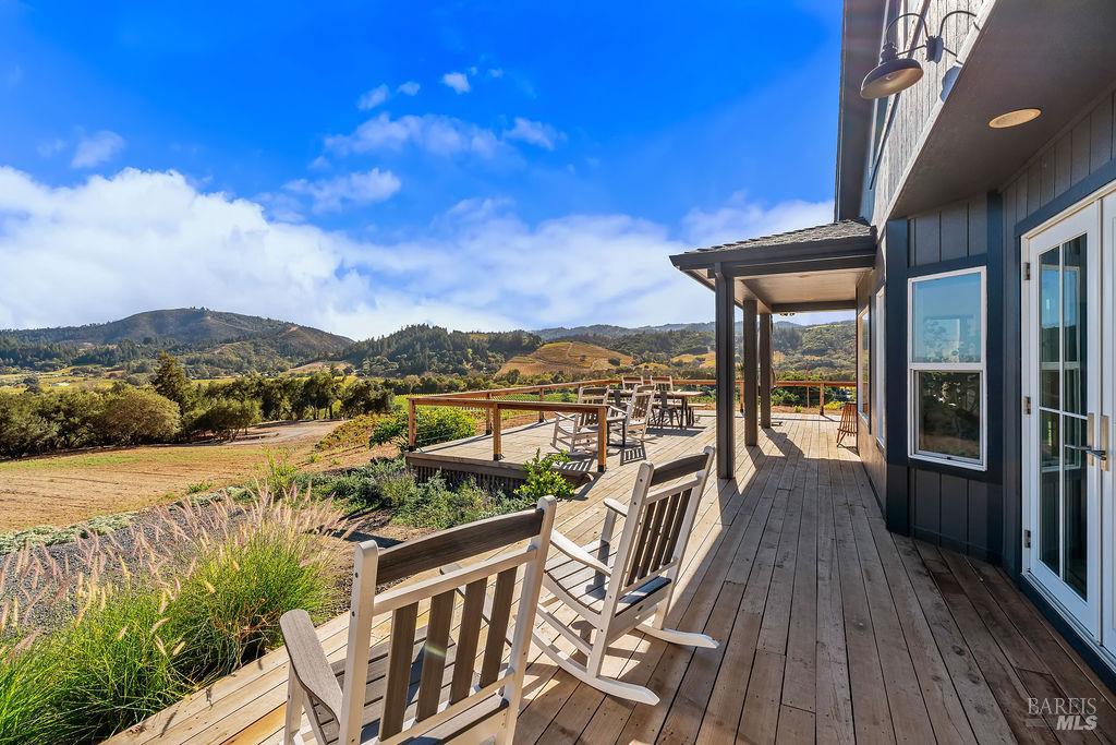 8320 Dry Creek Road Geyserville CA 95441