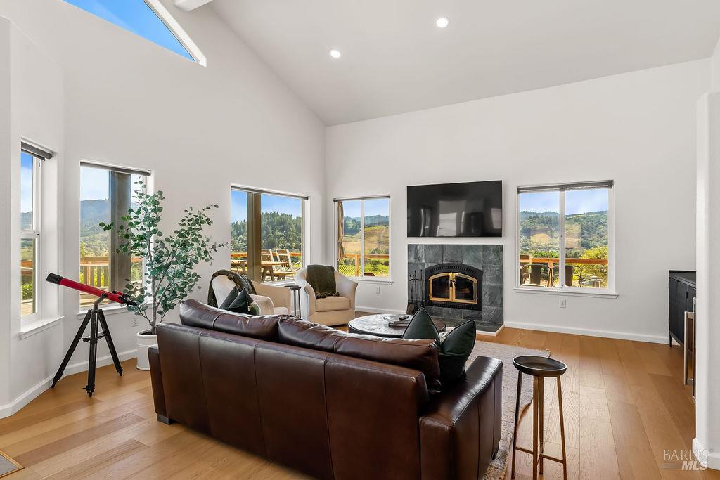 8320 Dry Creek Road Geyserville CA 95441