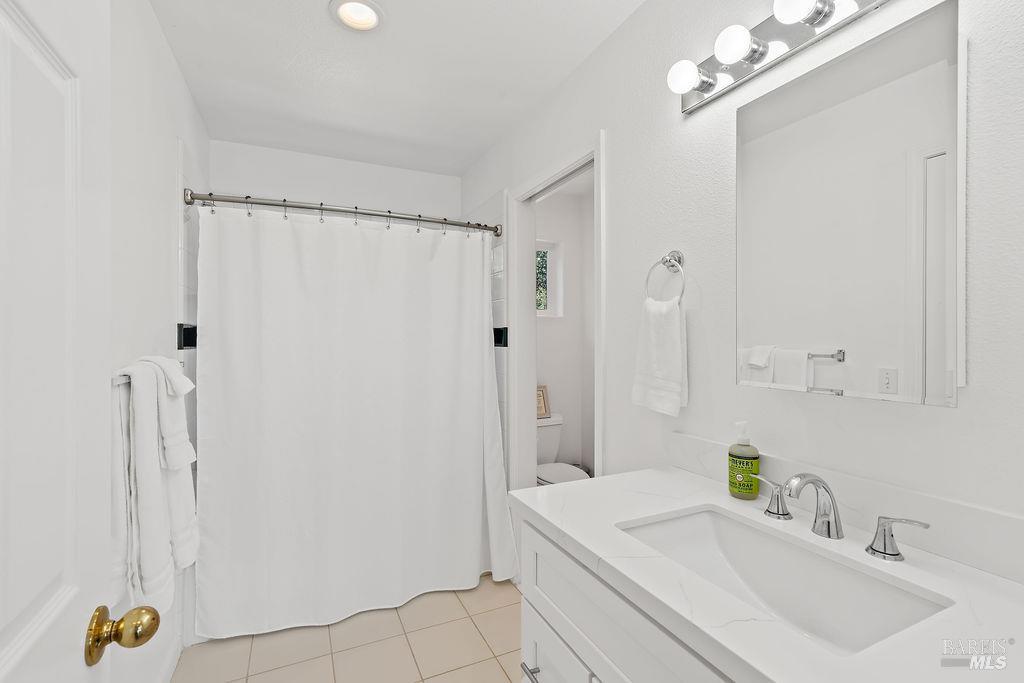 8320 Dry Creek Road Geyserville CA 95441