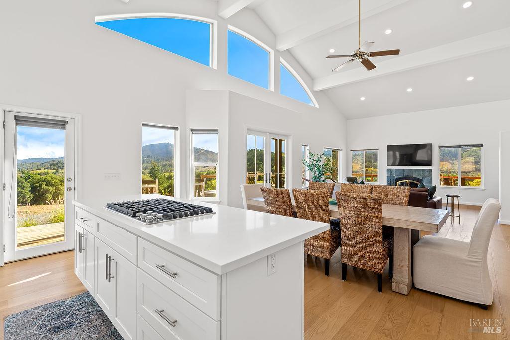 8320 Dry Creek Road Geyserville CA 95441