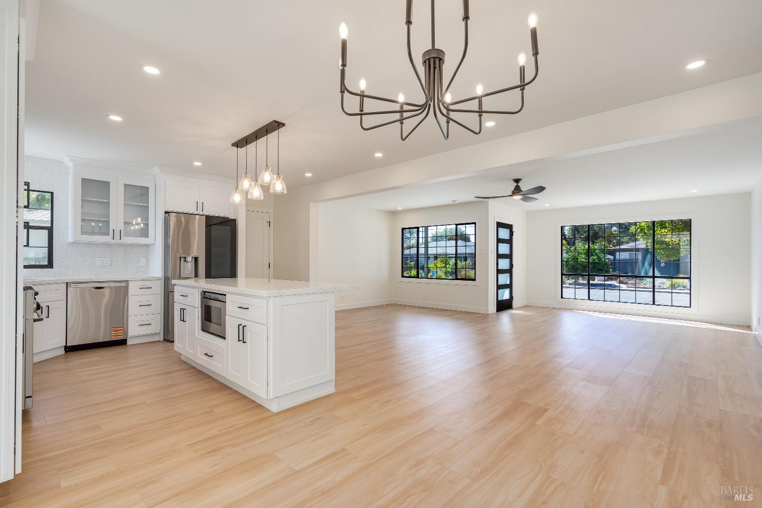 2112 Berkeley Drive Santa Rosa CA 95401