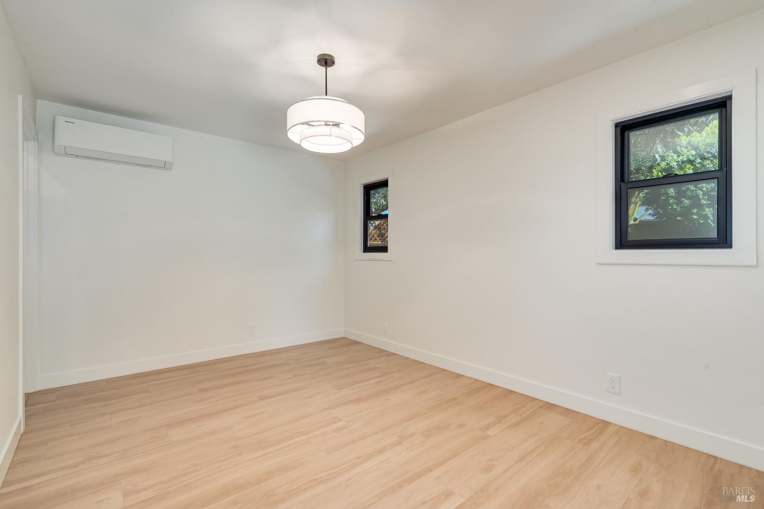 2112 Berkeley Drive Santa Rosa CA 95401