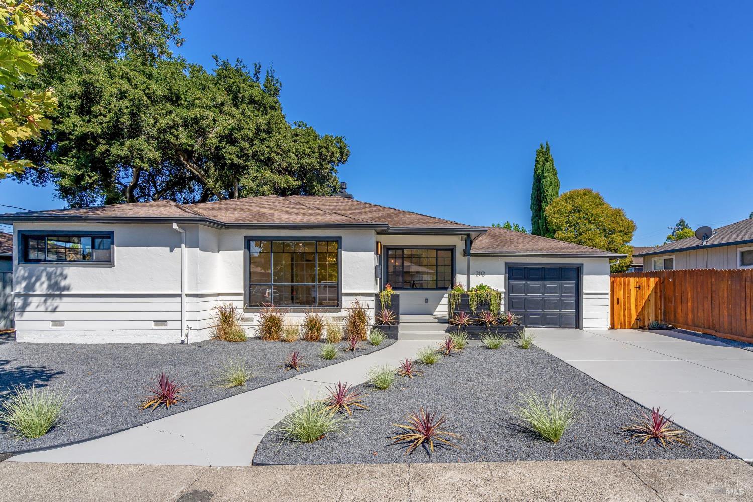 2112 Berkeley Drive Santa Rosa CA 95401