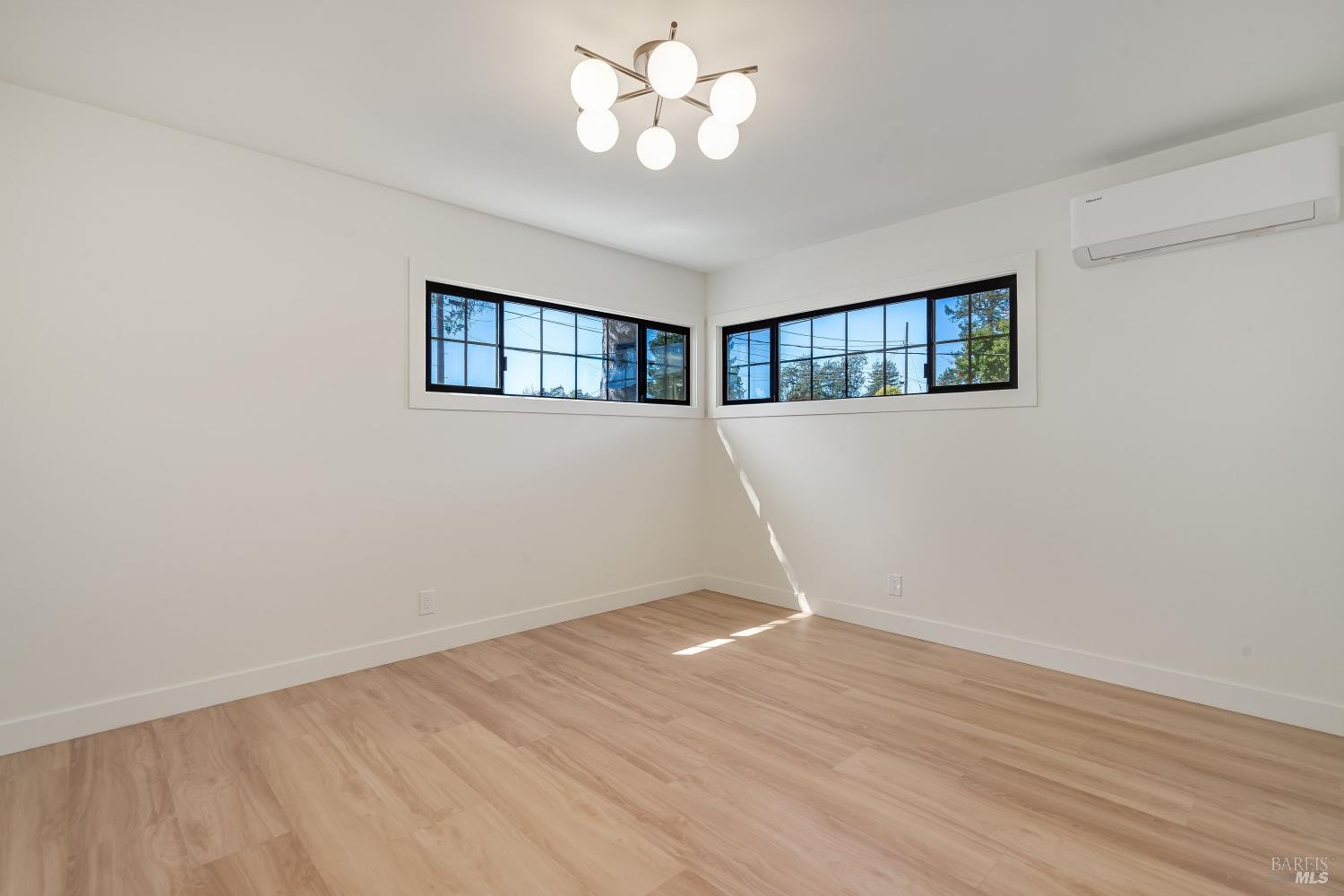 2112 Berkeley Drive Santa Rosa CA 95401
