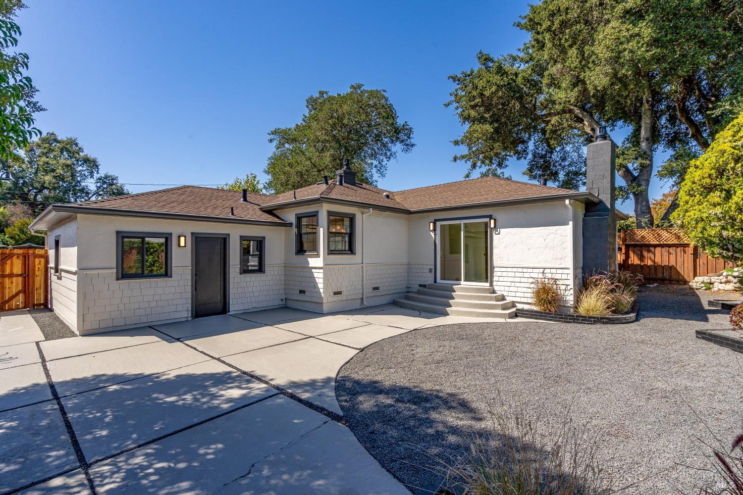 2112 Berkeley Drive Santa Rosa CA 95401