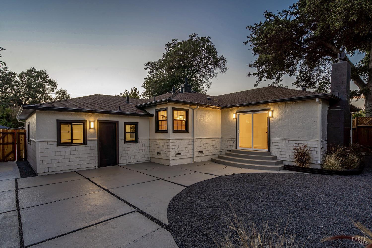 2112 Berkeley Drive Santa Rosa CA 95401