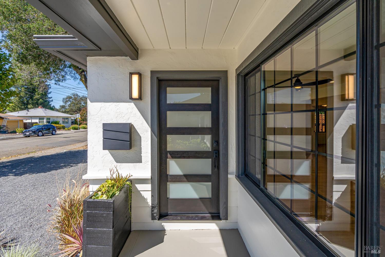 2112 Berkeley Drive Santa Rosa CA 95401