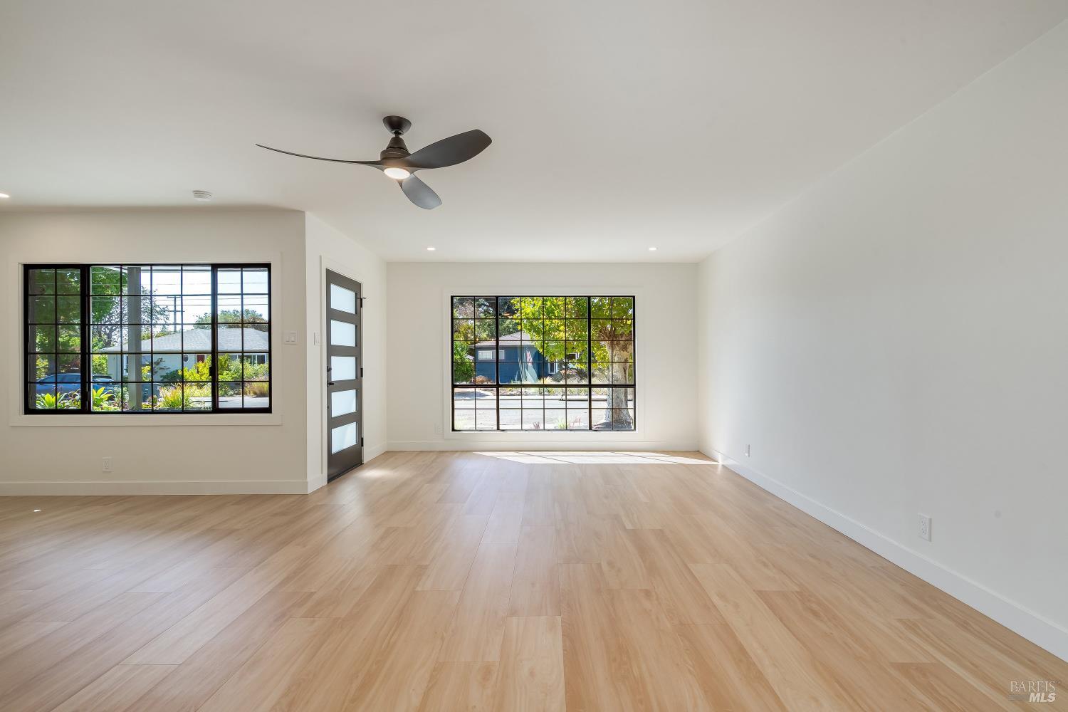 2112 Berkeley Drive Santa Rosa CA 95401