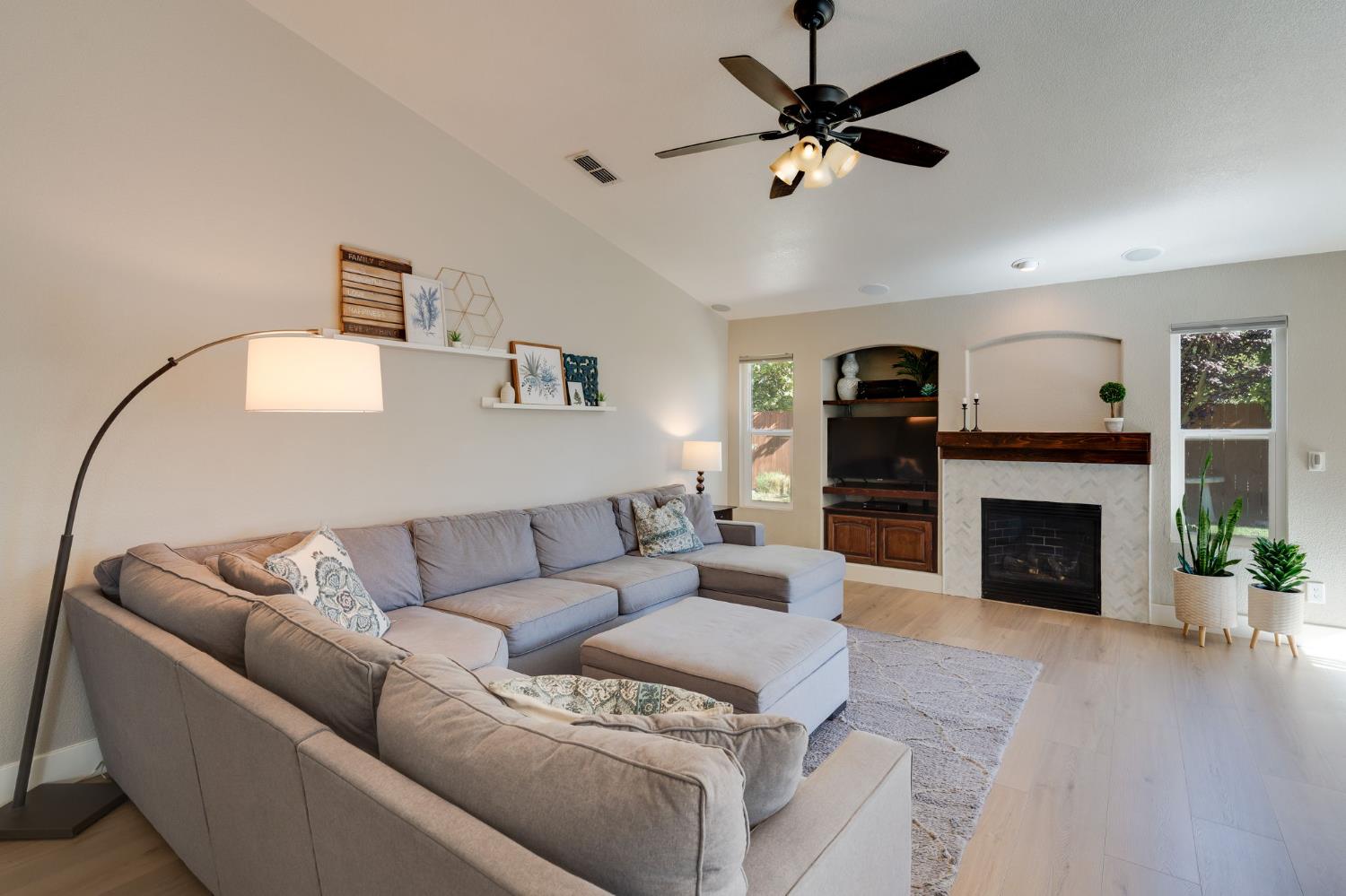 3044 Sherman Isl Road West Sacramento CA 95691