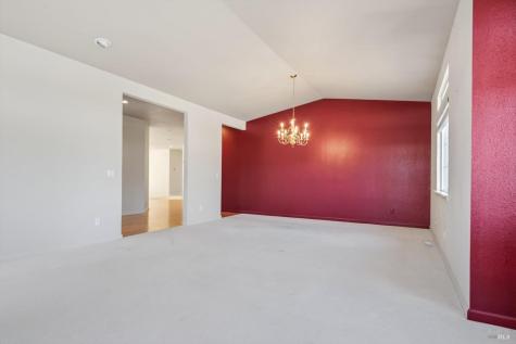 602 Deerfield Lane Petaluma CA 94952