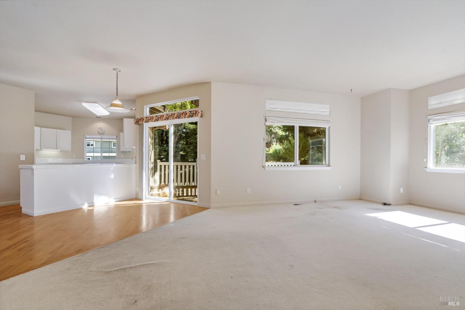 602 Deerfield Lane Petaluma CA 94952