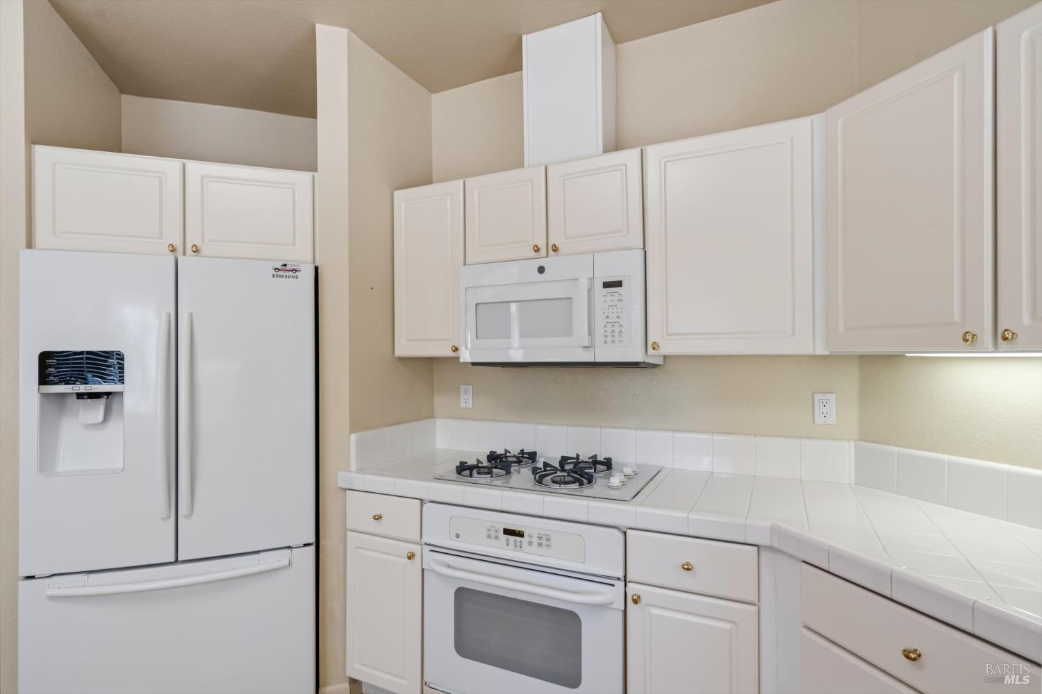 602 Deerfield Lane Petaluma CA 94952