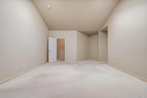 602 Deerfield Lane Petaluma CA 94952