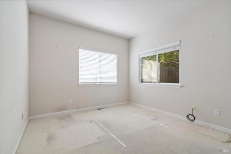 602 Deerfield Lane Petaluma CA 94952
