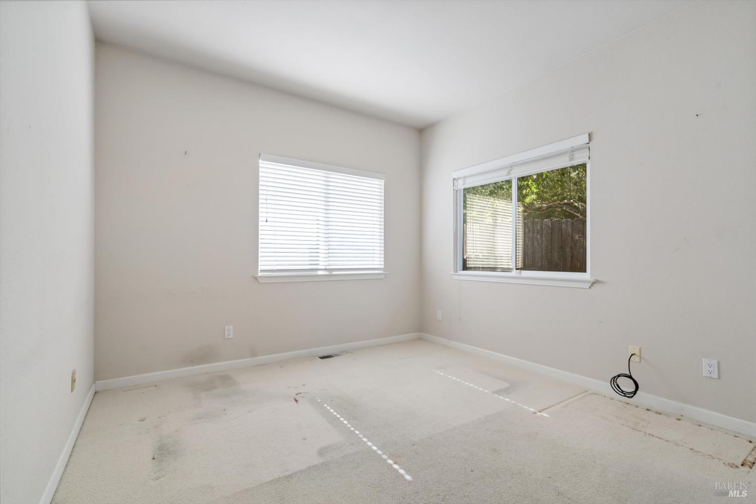 602 Deerfield Lane Petaluma CA 94952