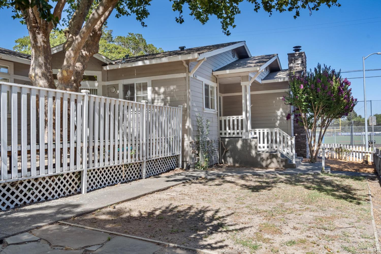 602 Deerfield Lane Petaluma CA 94952