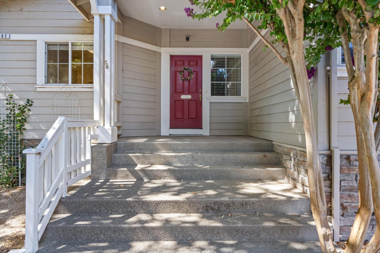 602 Deerfield Lane Petaluma CA 94952