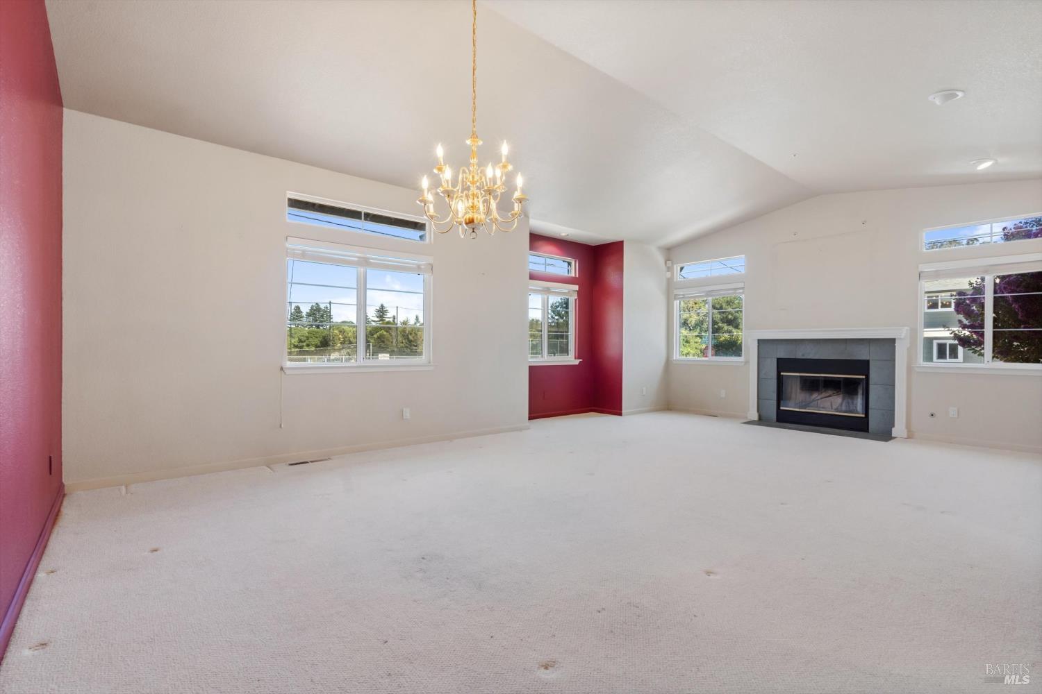 602 Deerfield Lane Petaluma CA 94952