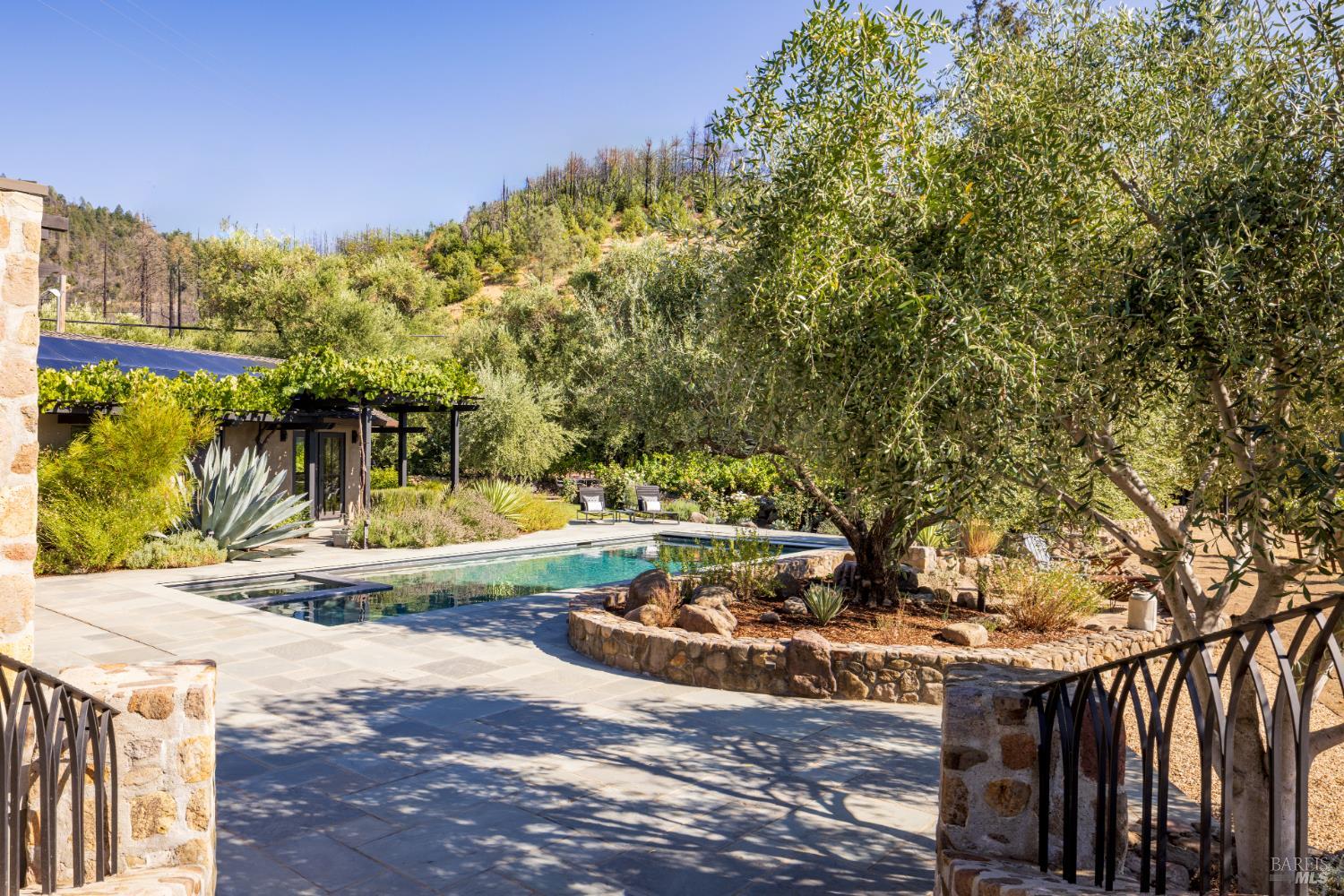 800 Lommel Road Calistoga CA 94515
