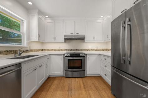 760 Belglen Way Sebastopol CA 95472