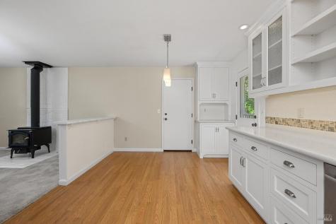 760 Belglen Way Sebastopol CA 95472