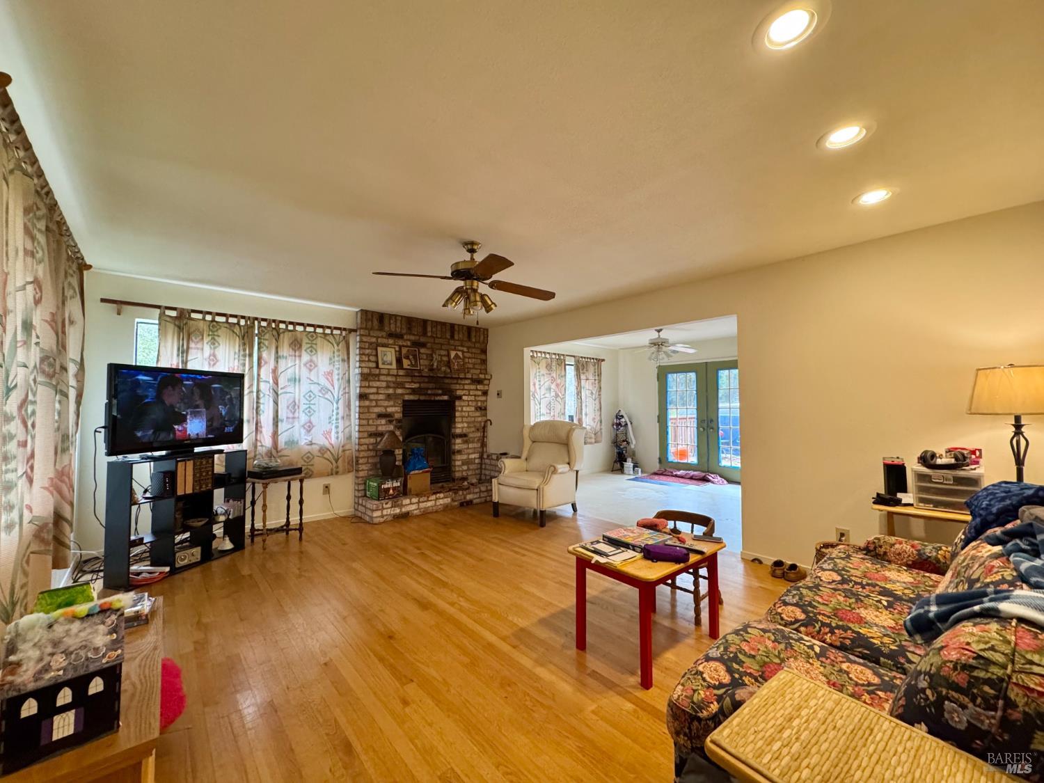 5083 Dry Creek Road Napa CA 94558