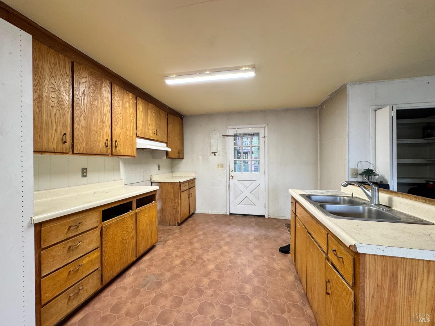 5083 Dry Creek Road Napa CA 94558