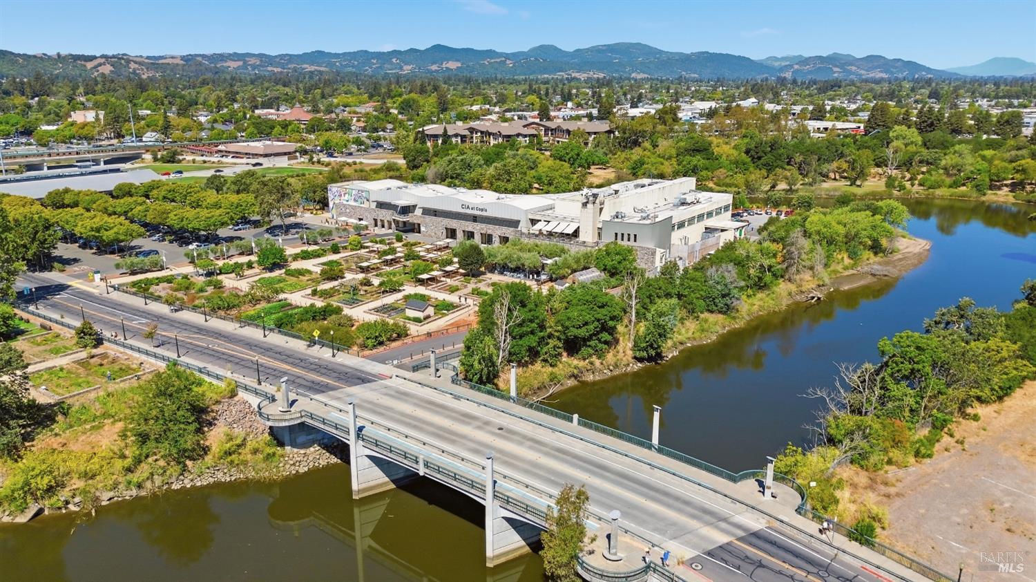 1196 Silverado Trail Napa CA 94559