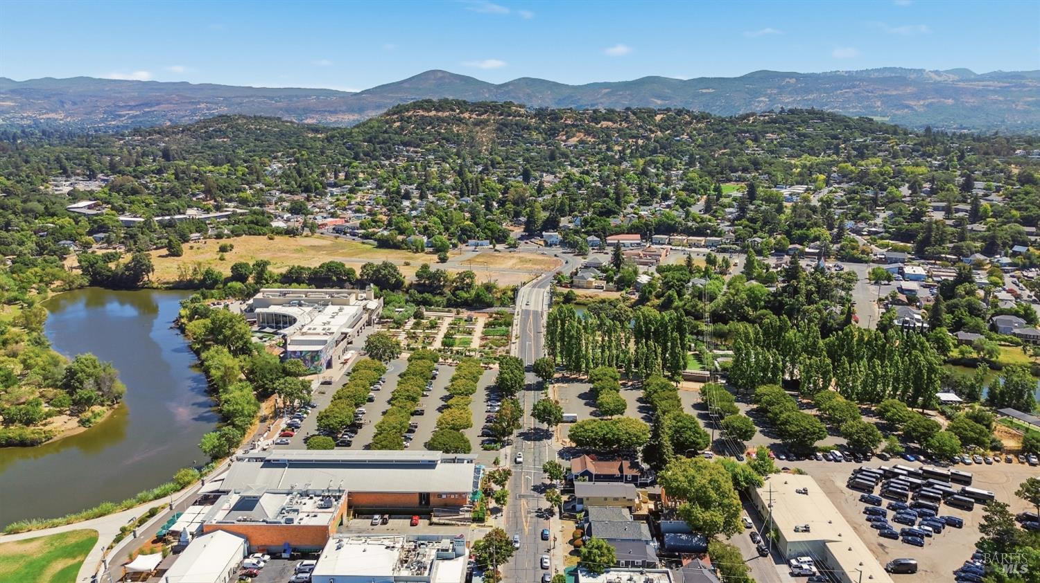 1196 Silverado Trail Napa CA 94559