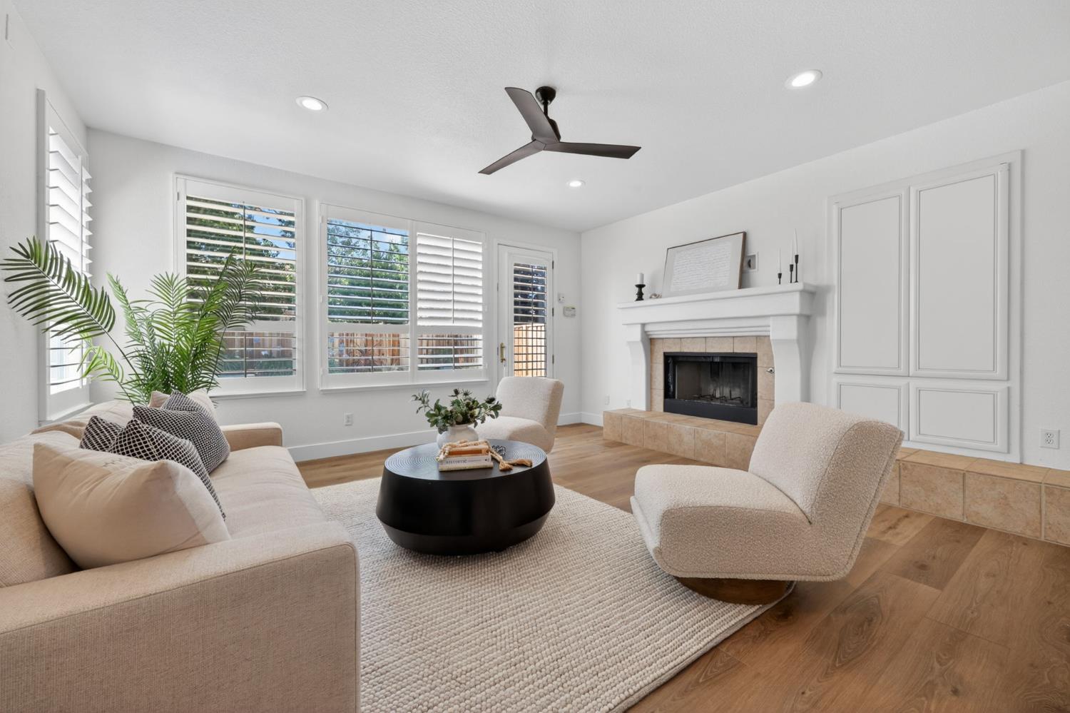 5622 Marden Street Davis CA 95618
