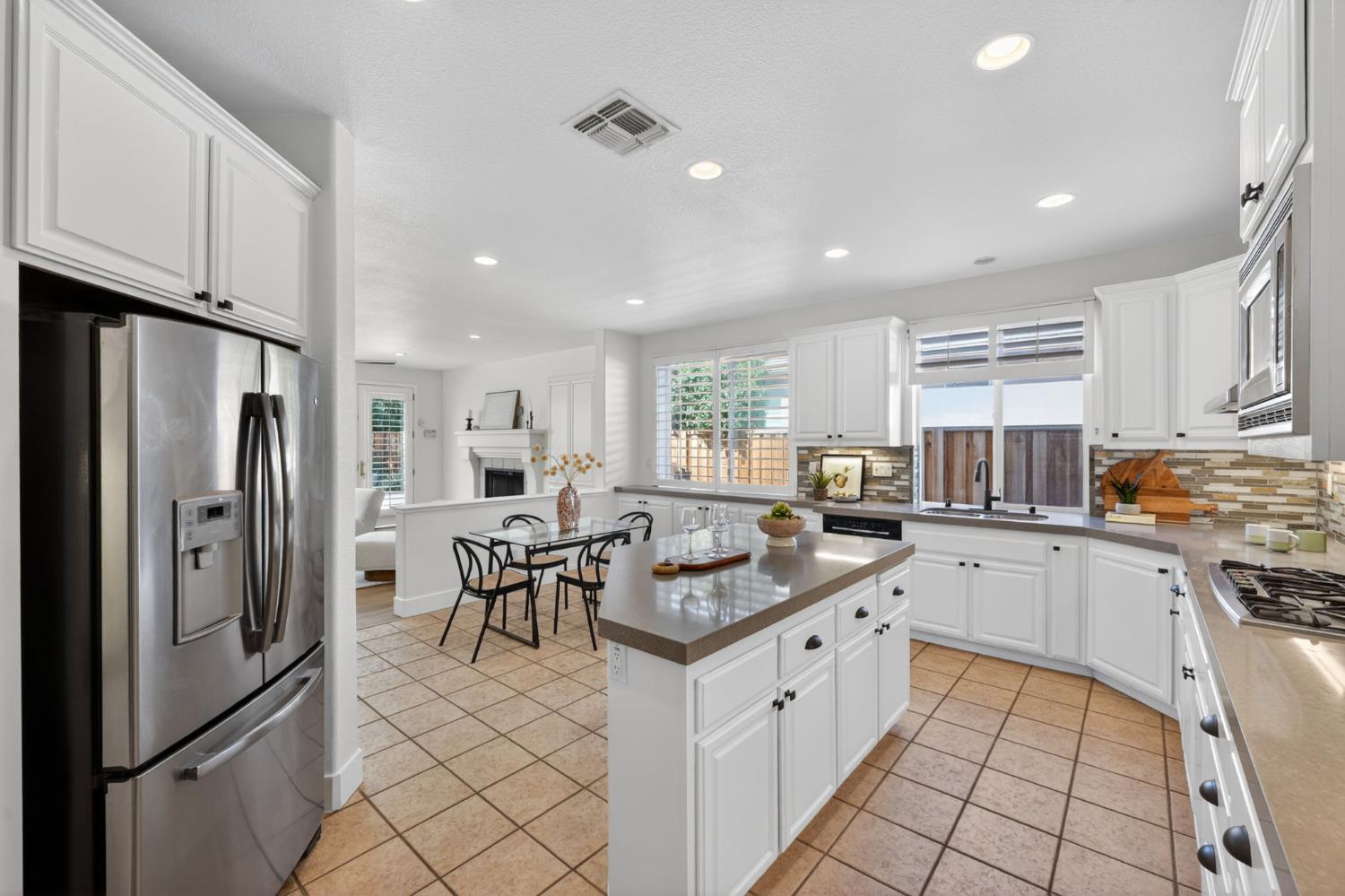 5622 Marden Street Davis CA 95618