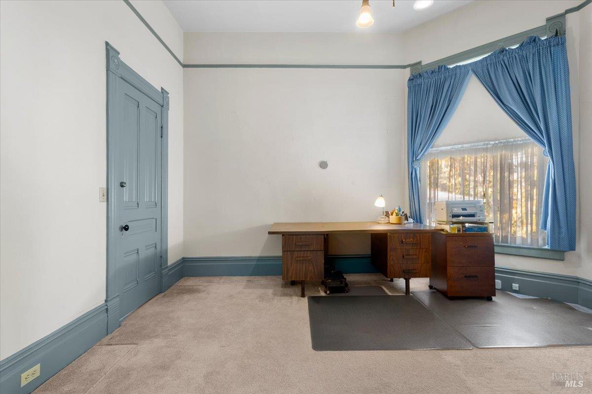 220 North Street Healdsburg CA 95448