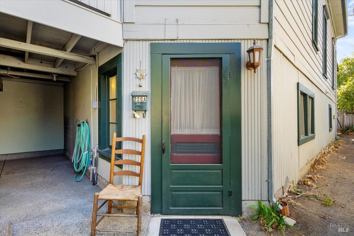 220 North Street Healdsburg CA 95448