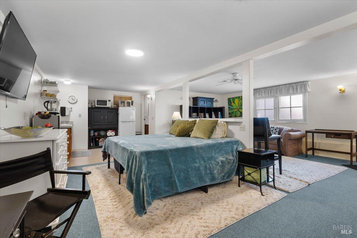 220 North Street Healdsburg CA 95448