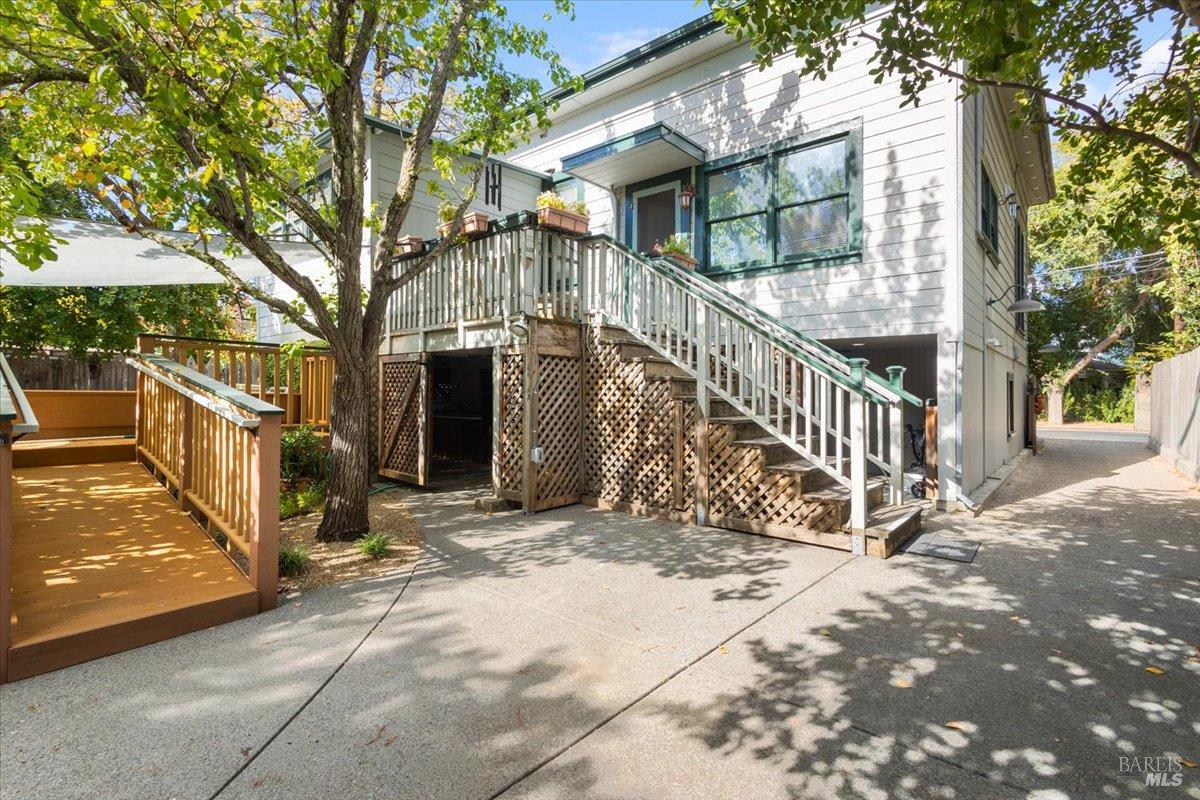 220 North Street Healdsburg CA 95448
