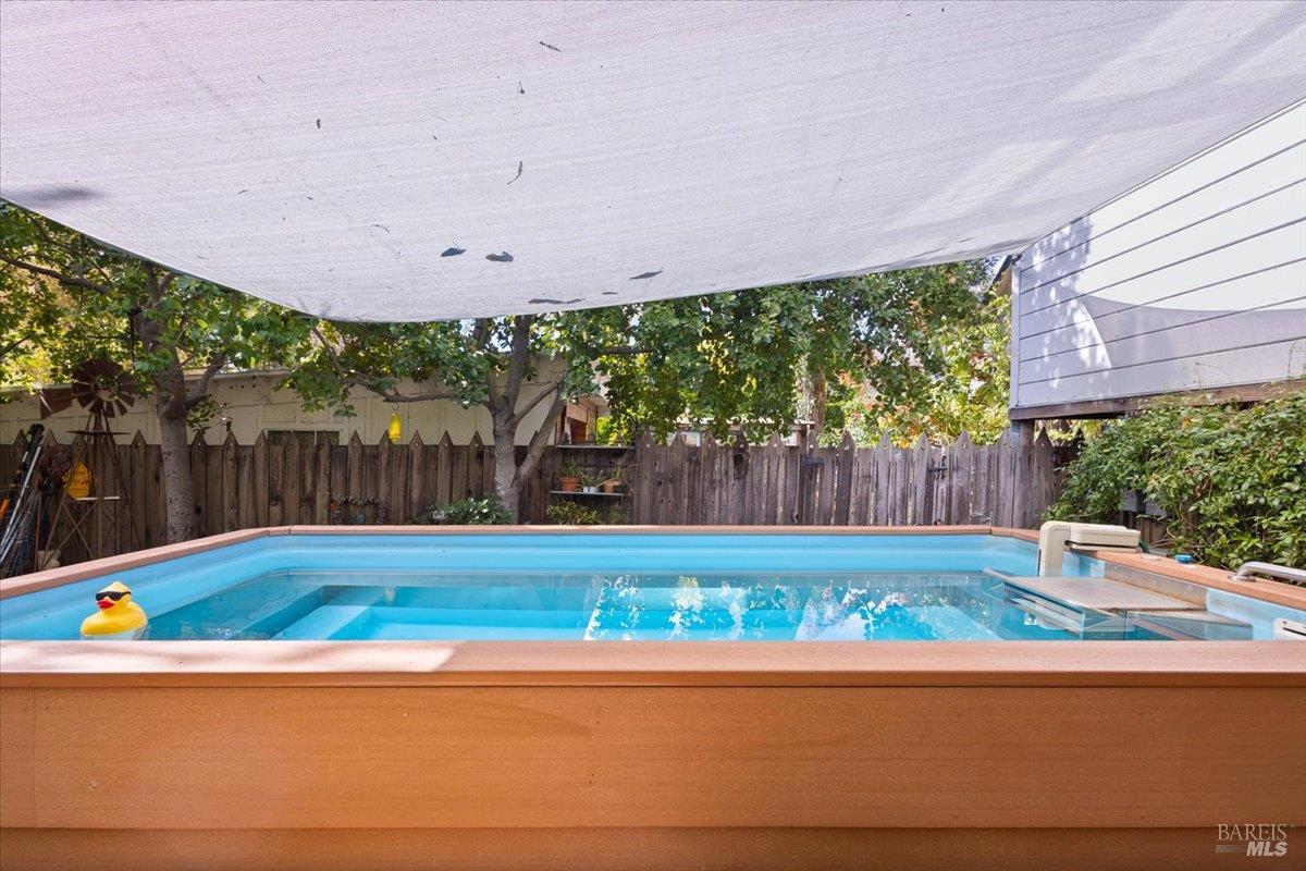 220 North Street Healdsburg CA 95448