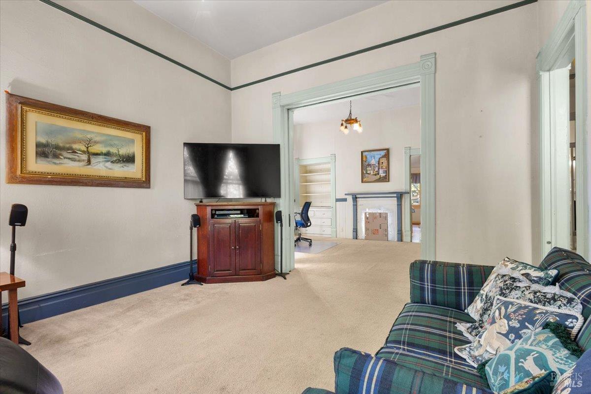220 North Street Healdsburg CA 95448