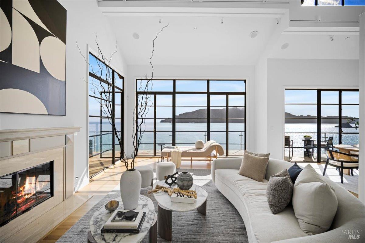 2580 Mar East Street Tiburon CA 94920