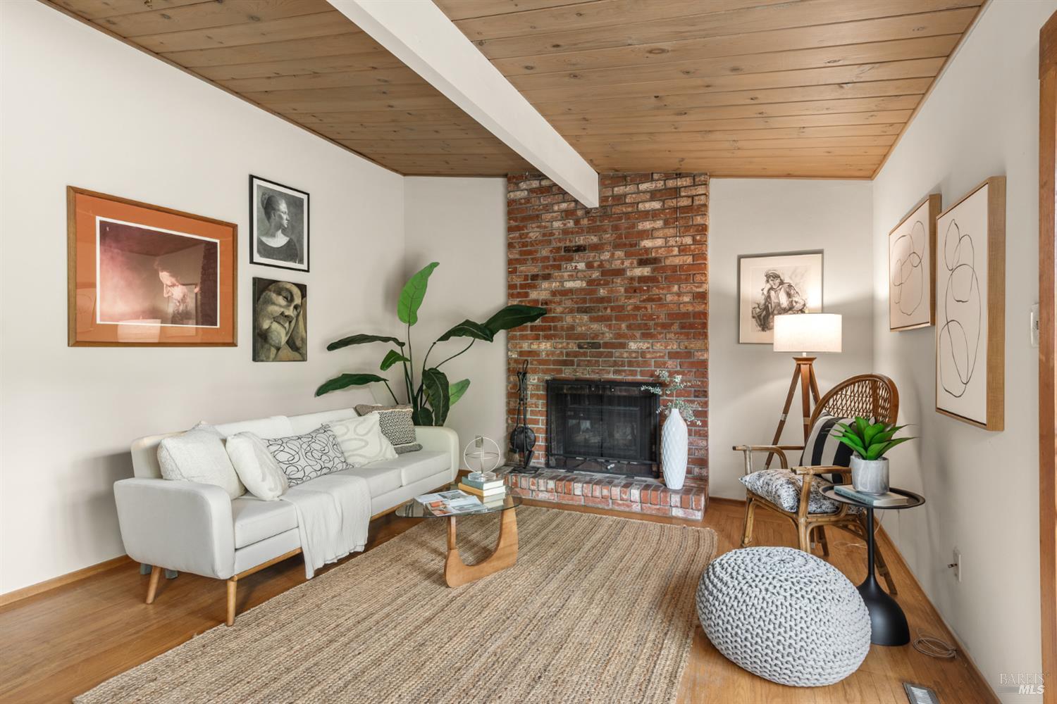 3828 Little Rock Avenue Santa Rosa CA 95405