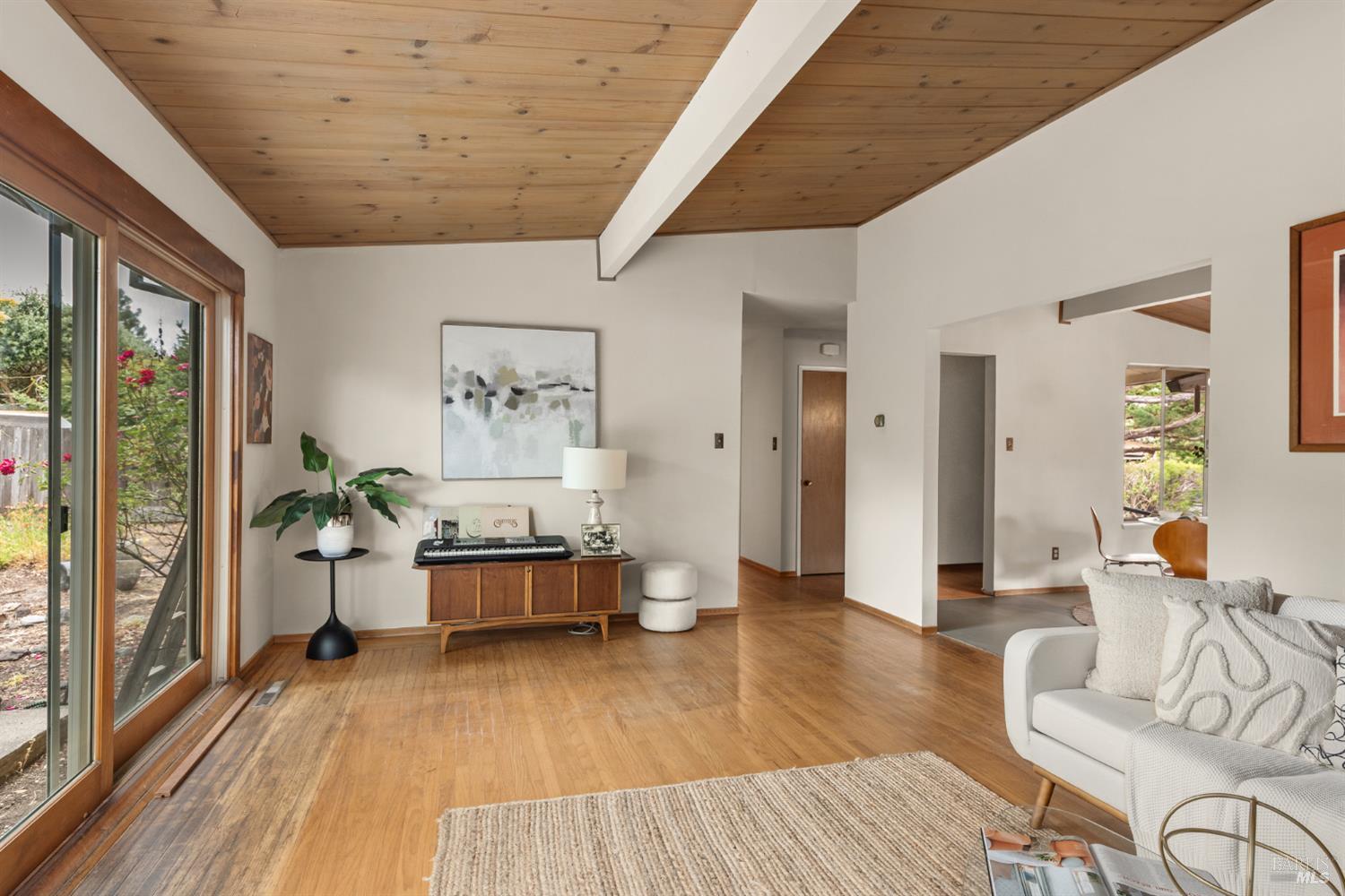 3828 Little Rock Avenue Santa Rosa CA 95405