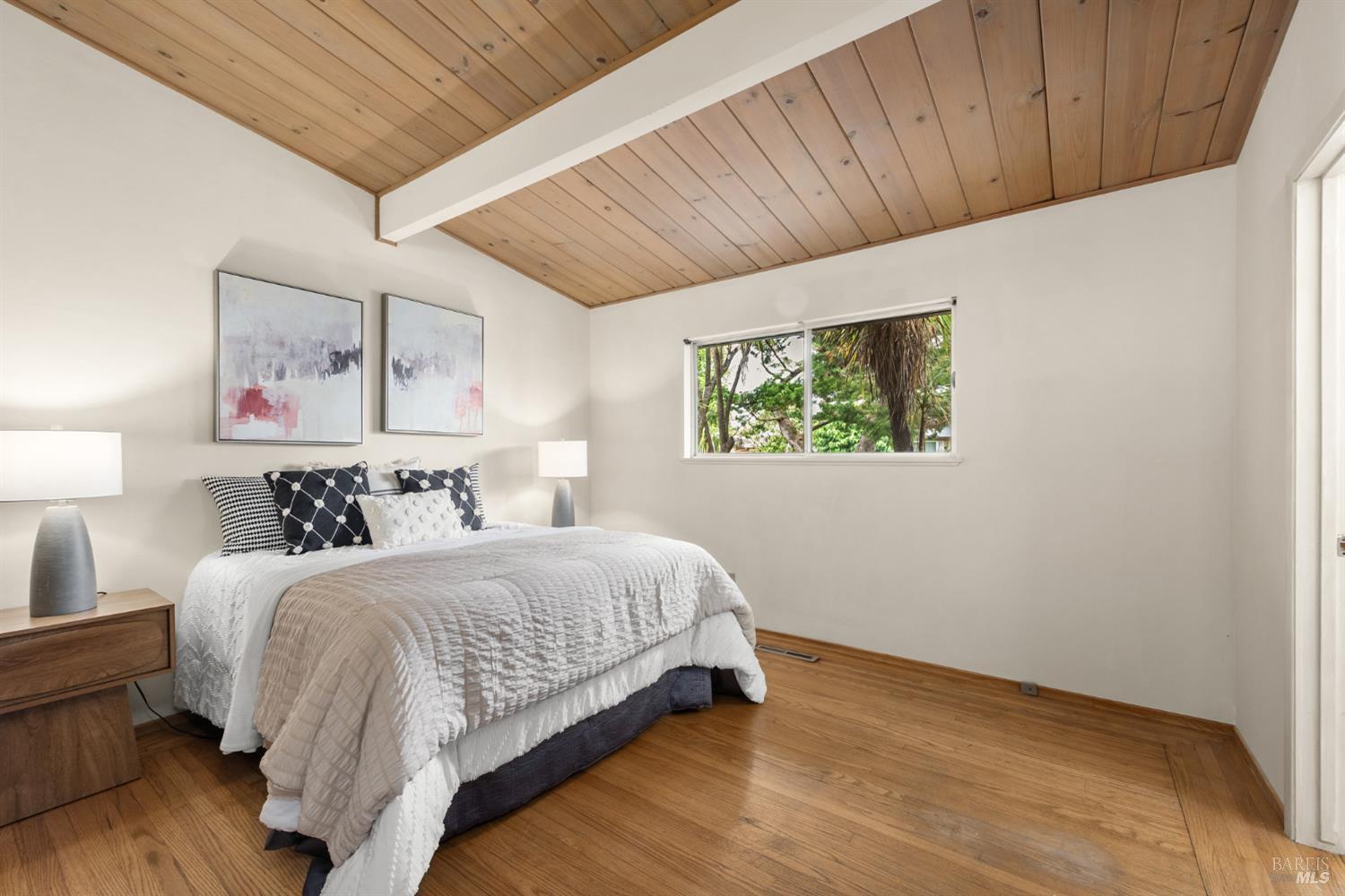 3828 Little Rock Avenue Santa Rosa CA 95405