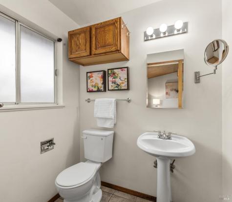 3828 Little Rock Avenue Santa Rosa CA 95405