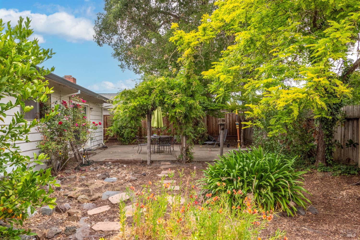 3828 Little Rock Avenue Santa Rosa CA 95405