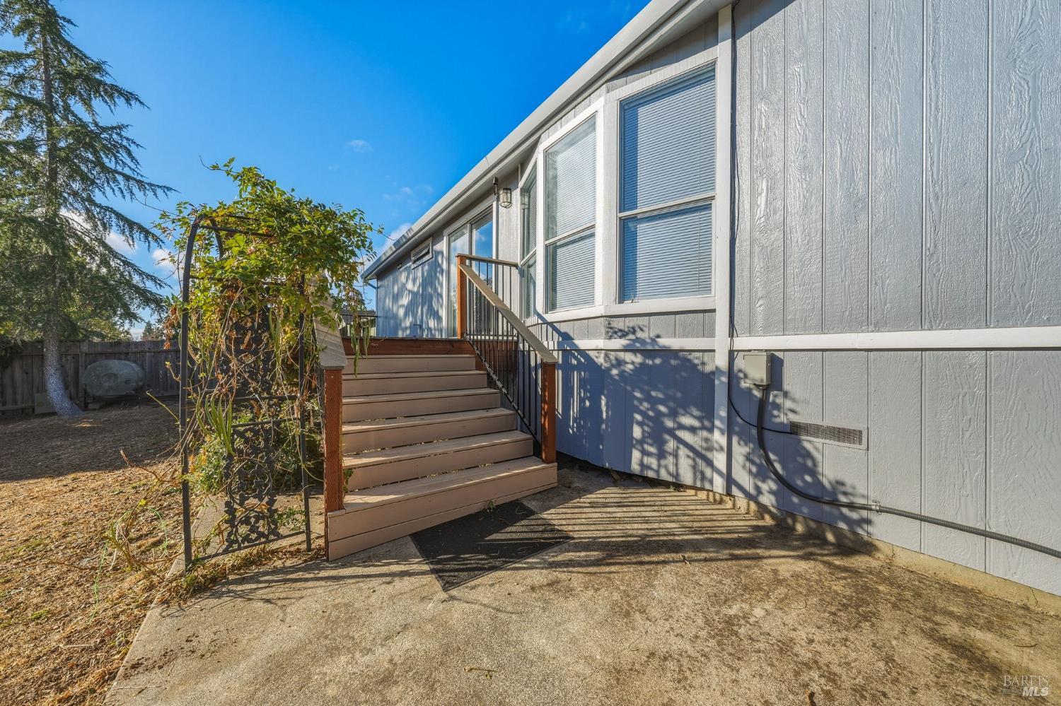 4430 Oak Avenue Lakeport CA 95453