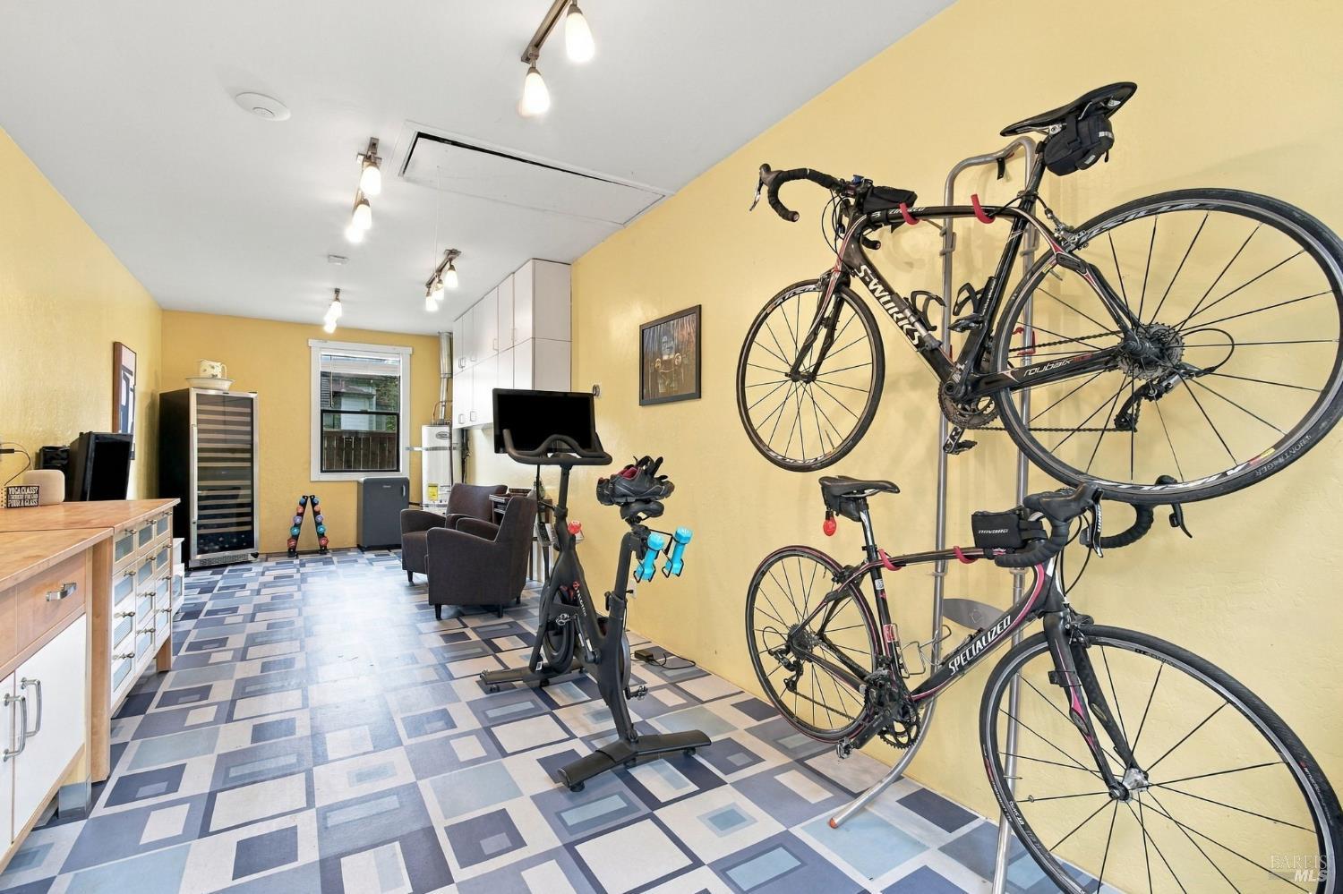 637 Wright Street Santa Rosa CA 95404